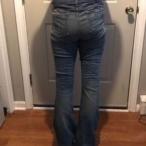 Rag & bone very cute flared jeans.